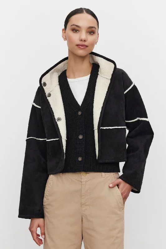 Statement JacketsKELLY LUXE SHERPA REVERSIBLE JACKET