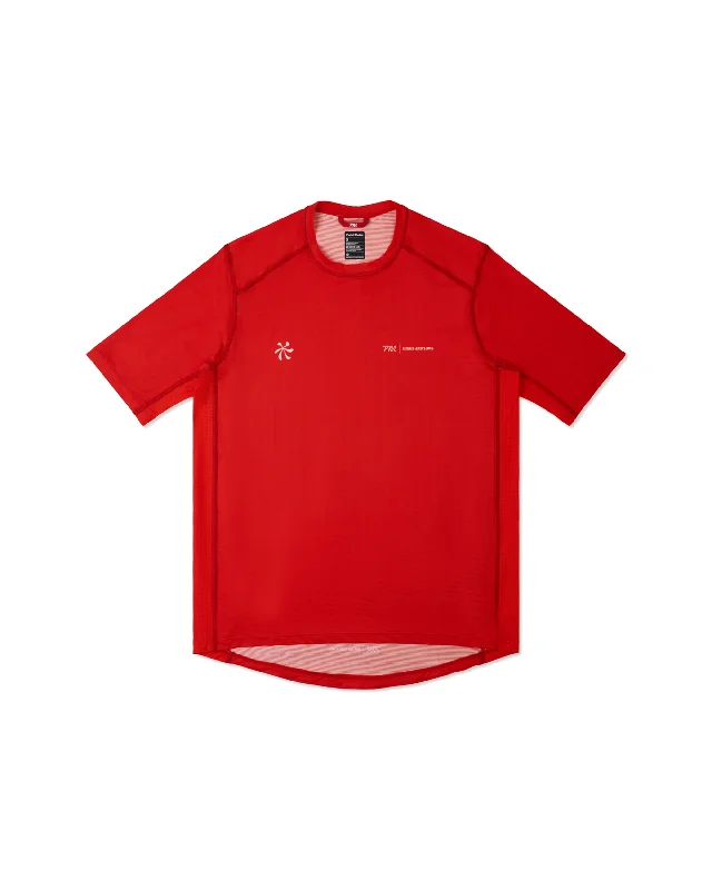 Polyester T-ShirtsNomadic Tech S/S T Shirt Jersey - Red