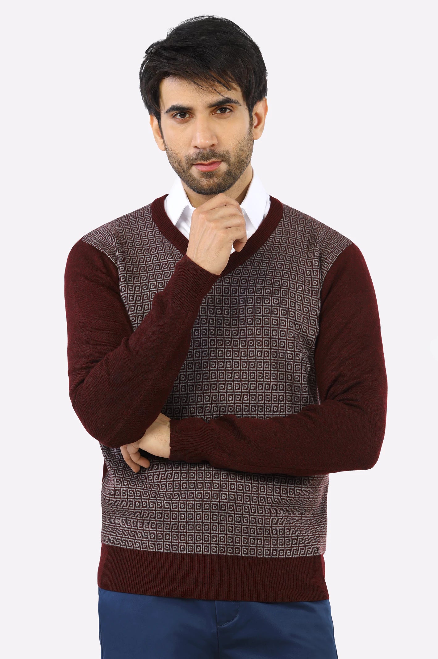 Maroon V-Neck Gents SweaterLayered Knit Tops