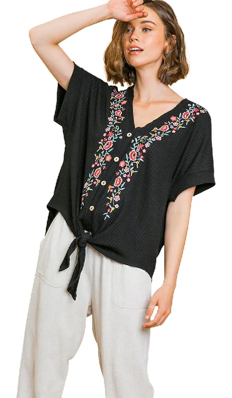 Knitted SleevelessFloral Embroidered Waffle Knit Top